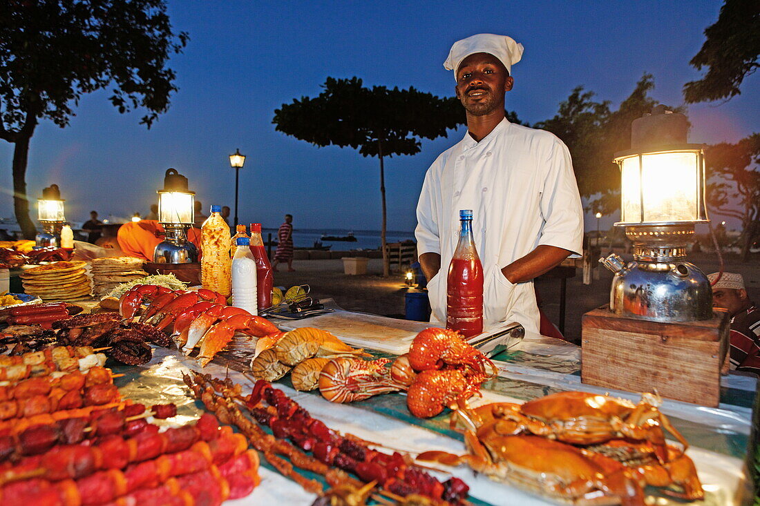 forodhani night market