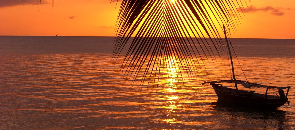 Beautiful_sunset_at_zanzibar